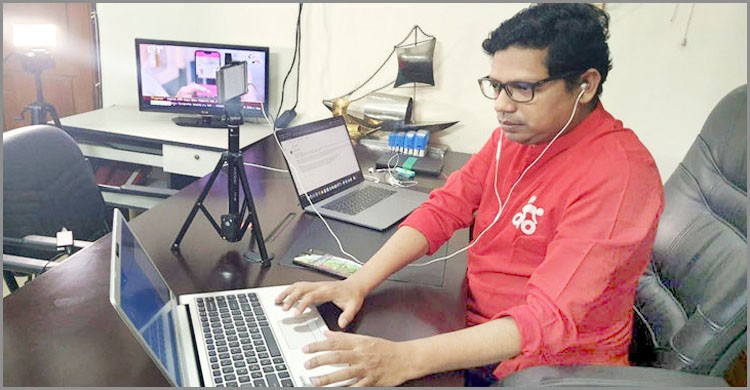 দক্ষ মানব সম্পদ গড়ে তুলতে আসছে ভার্চুয়াল ইউনিভার্সিটি দক্ষ মানব সম্পদ গড়ে তুলতে আসছে ভার্চুয়াল ইউনিভার্সিটি